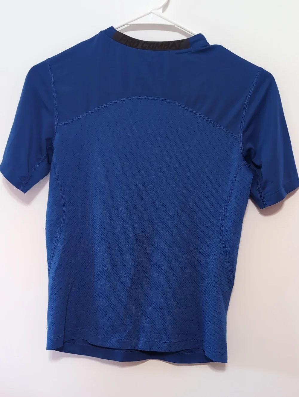 Nike Pro Combat Blue Tee Shirt Size Youth Medium